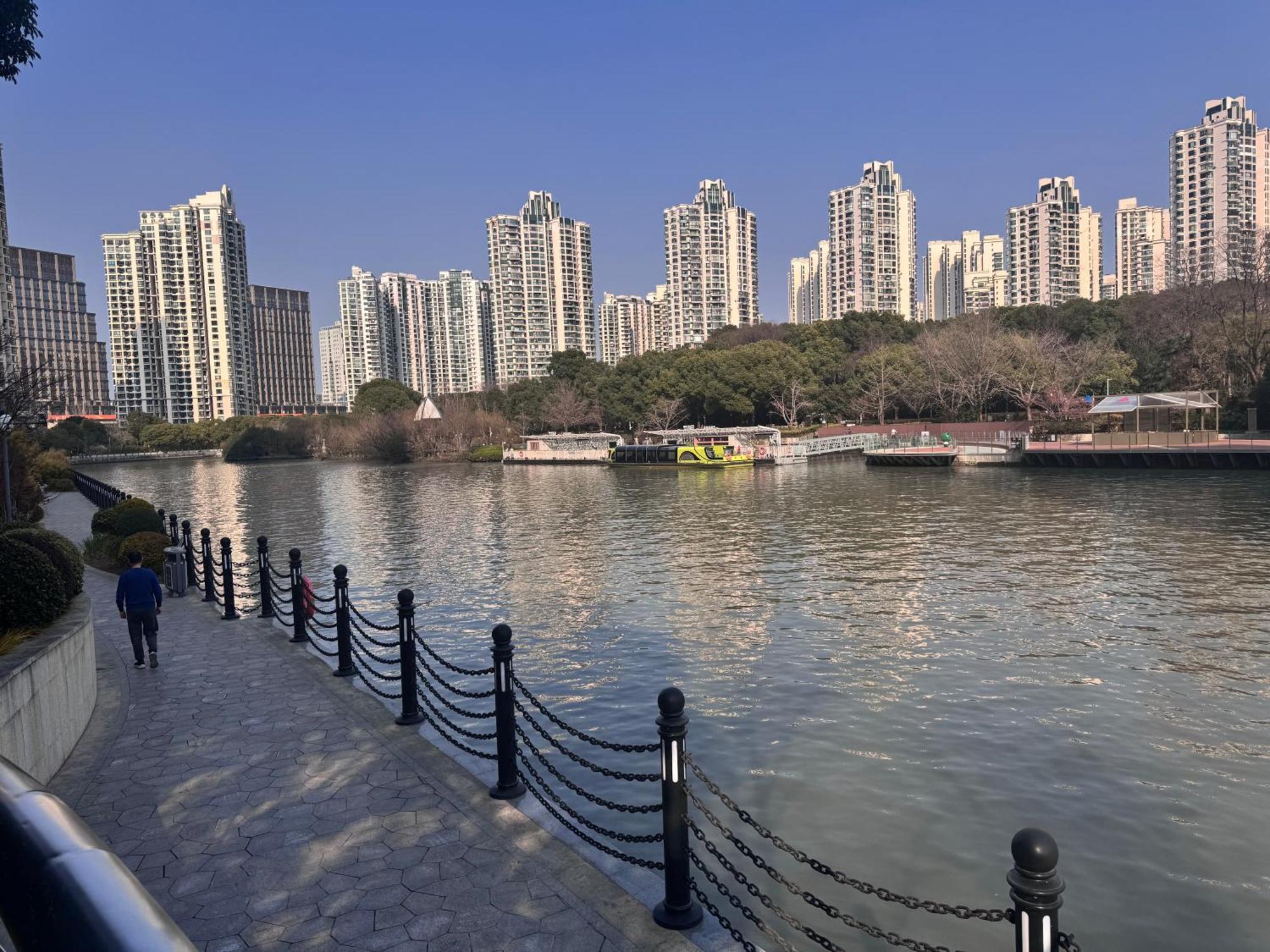 Sunny Abode Cosco Liangwan 2bedroom